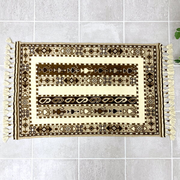 【送料無料】ハンドメイド絨毯 インド SAL 62cmx99cm ベージュ ボーダー ストライプ ラグ カーペット マット 絨毯 ウール100% 高品質 おしゃれ 玄関マット シャル