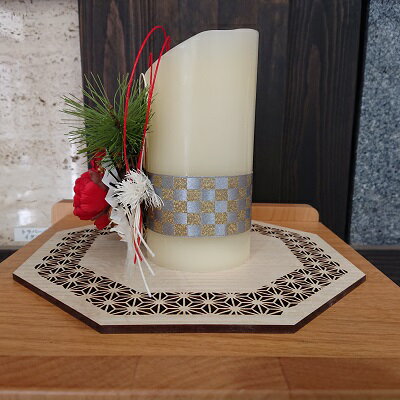 正月 LEDキャンドル 華麗 電池式 電池付き 間接照明 リモコン タイマー 明るさ調節 自動消灯 高さ15cm アーティシャルフラワー ドライフラワー ろうそく 祝い 正月飾り 米寿 傘寿 喜寿 還暦 御祝 プレゼント 誕生日 迎春