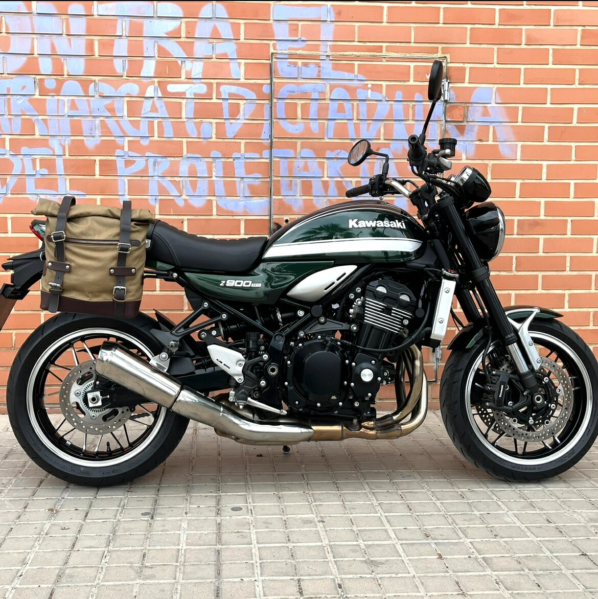 Kawasaki Z900RS Z650RS用ブラケット カワサキ サドルバッグ サイドバッグ LaPoderosaGoods国内在庫あり 即納