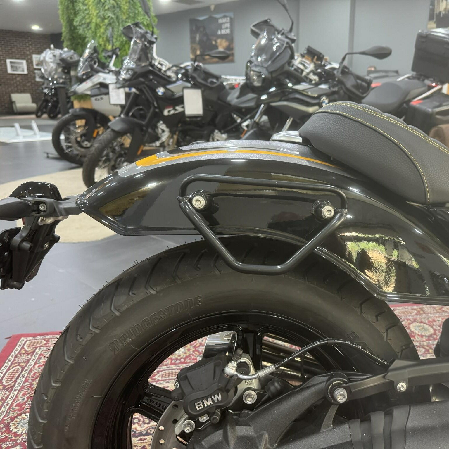 BMW R12用ブラケット バイク ツーリングLaPoderosaGoods サドルバッグ サイドバッグ国内在庫あり 即納