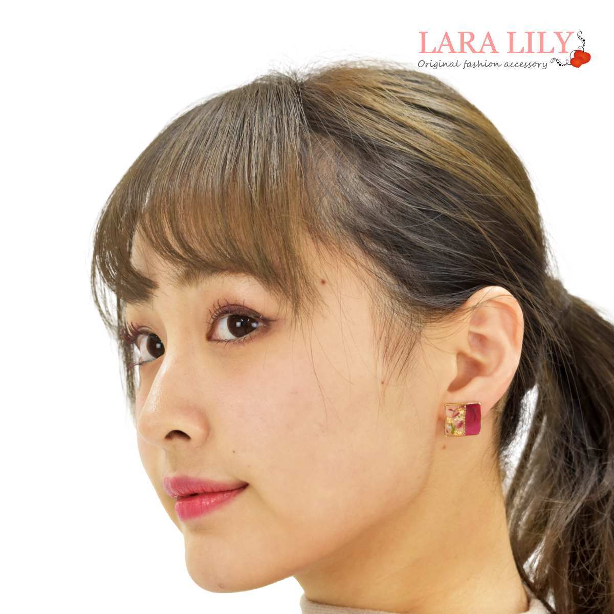 楽天LARA LILY樹脂ノンホールピアス 樹脂ピアス 樹脂イヤリング 金属アレルギー対応 ドライフラワー 花 バイカラー スクエア おしゃれ かわいい レディース 春 夏 秋 冬 クリップイヤリング 小ぶり 14カラー amm