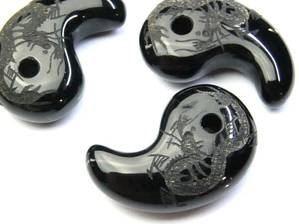 【1粒売り】勾玉 バラ売り ビーズ 天然石 パワーストーン 【素】彫青龍 オニキス 30x20mm R1011