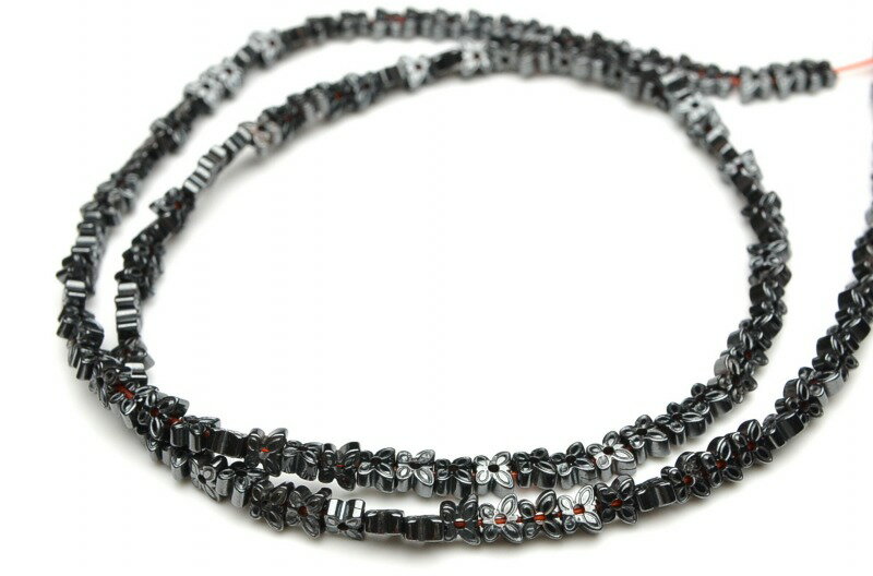 【連売り】ヘマタイト 蝶 4x2mm 1連（約38cm）天然石 パワーストーン ビーズ パーツ [R1732]