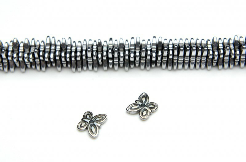 【連売り】ヘマタイト 蝶 6x1mm 1連（約38cm）天然石 パワーストーン ビーズ パーツ R1746