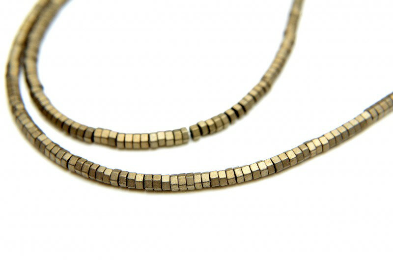 【連売り】ヘマタイト 六角形 ゴールド 2x1mm 1連（約38cm）天然石 パワーストーン ビーズ パーツ [R1748]
