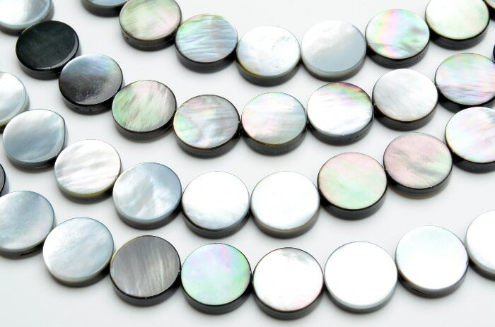 【連売り】ブラックシェル（黒蝶貝） コイン　10mm　 1連（約38cm）天然石 パワーストーン ビーズ パー..