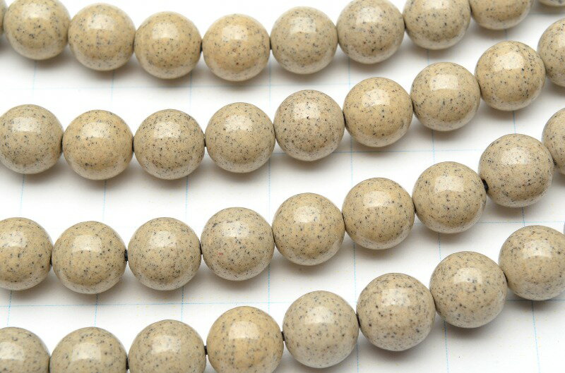 Rakuten - 【10％OFF!】【連売り】高品質 台湾産北投石 ラウンド　8mm　1連（約38cm）天然石 パワーストーン ビーズ パーツ _R5502-8