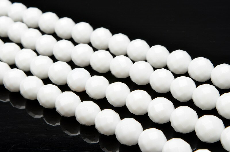 【連売り】ホワイトオニキス 64面カット　12mm　1連（38cm）_R5543-12