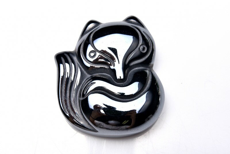 彫刻品 狐 テラヘルツ鉱石　34x29mm　 天然石 パワーストーン ルース アクセサリー _PR3 ...