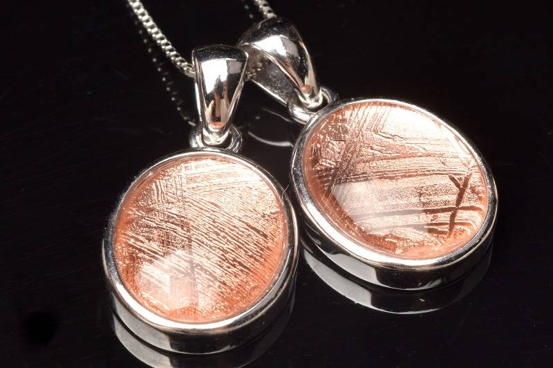 Rakuten - 【10％OFF!】Silver925 ギベオン(メテオライト隕石)　12x10mm　オーバル ピンクゴールドコーティング 天然石 パワーストーン ペンダントトップ 1個売り アクセサリー _PRG1426-3 高品質アイテム