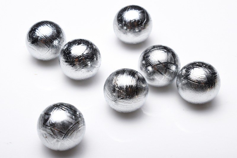 ギベオン　10.5mm　丸玉 （貫通穴なし）粒売り アクセサリー _T515-105 高品質アイテム