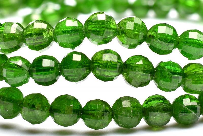 【1点物】クリア◇高品質 ダイオプサイト　4mm　ボールカット 3連タイプ 天然石 パワーストーン ブレスレット アクセサリー _K5569