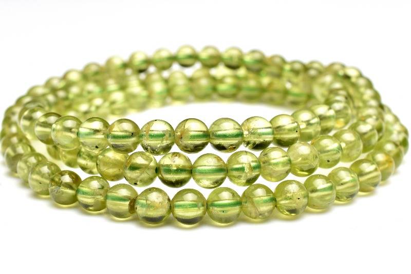 ミャンマー産ペリドット5mm3連タ...