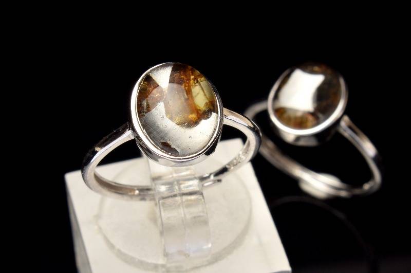 Silver925 パラサイト隕石　8x10mm　オーバル 指輪リング(サイズ調整可) アクセサリー 1個売り _PRG2059-2