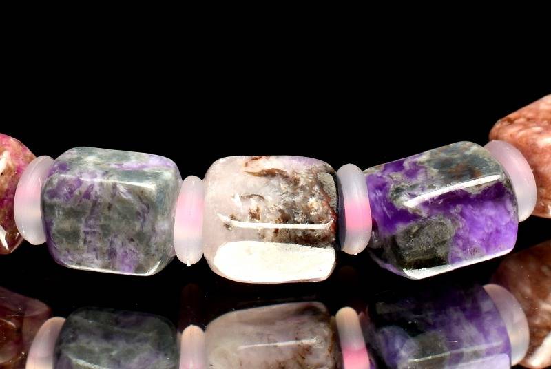 【1点物】紫の濃淡が織りなす上級の美 スギライト(杉石)　6-7x5-6mm ブレスレット アクセサリー _M9354