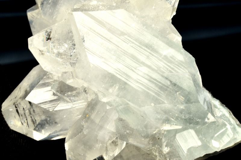 【30％OFF!】【1点物】インド産◇高品質 アポフィライト　64x55x31mm　クラスター 置物 _CG6687【宅急便のみ】