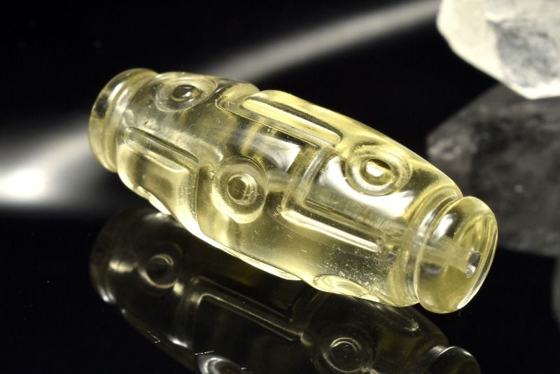 【1点物】AAA激レア☆透明レモンカラー リビアングラス　28x11mm　九眼天珠 ビーズ ハンドメイド _PC7210