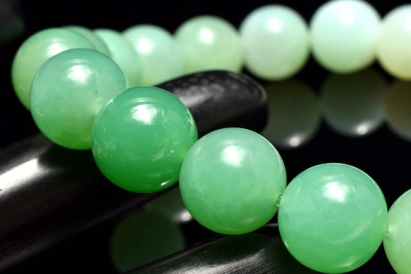 【1点物】高発色◇癒やしのグリーン クリソプレーズ　10mm　グラデーション ブレスレット アクセサリー _MC1574