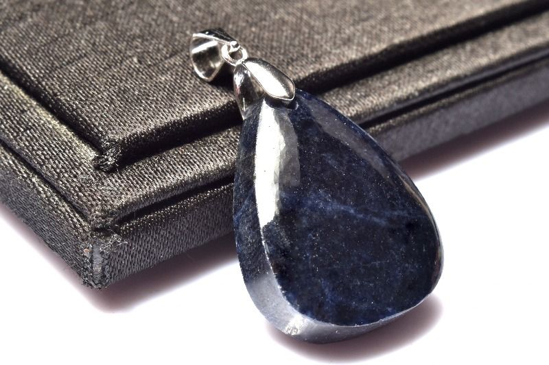 【1点物】Silver925◇ミャンマー産 サファイア　24x18mm　ドロップ ペンダントトップ アクセサリー _PC7..