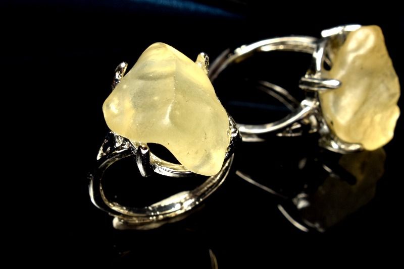 楽天市場】リビアングラス 15㎜の通販