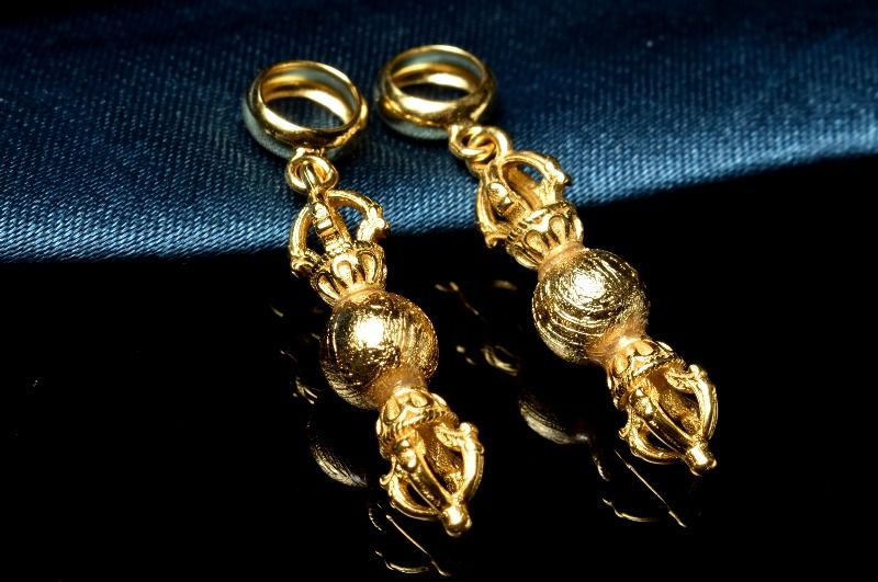 Silver925◇チベット密教法具 ギベオン(メテオライト隕石)　27x6(丸玉5)mm　五鈷杵 ドルジェ 金ゴールド..