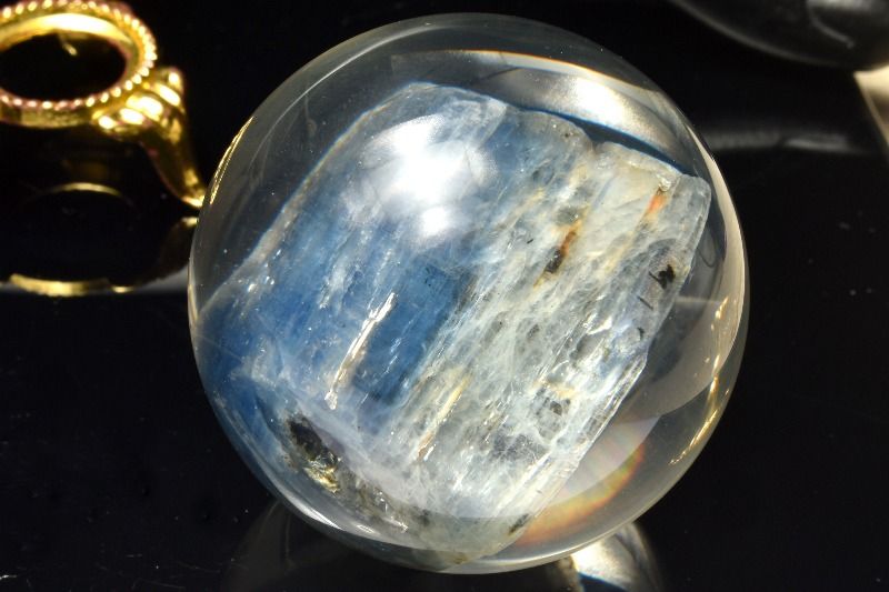  1点物 樹脂封入 カイヤナイト 49.5mm 丸玉(台座付き)レジンコーティ...