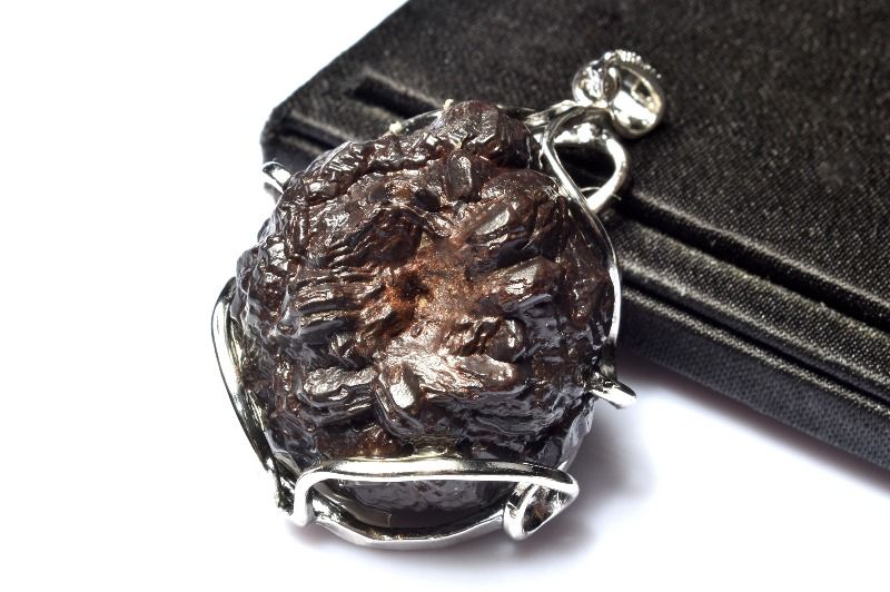 【1点物】Silver925◇エジプト予言の石 プロフェシーストーン(ゼットストーン)　26x29mm　原石 ペンダントトップ アクセサリー _PC8507