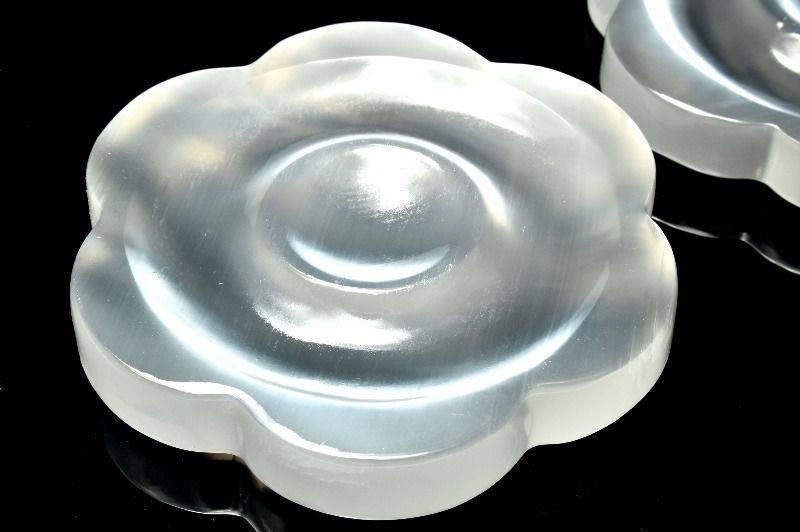 浄化力抜群！ セレナイト(透石膏) 100x14-15mm 花形 置物 1個売り _CRG2...