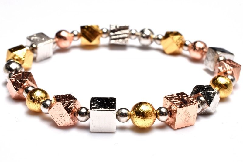 【1点物】宇宙からの贈り物 メテオライト(アルタイ隕石) 6(丸玉3.5)mm キューブカット MIXカラーコーティング ブレスレット アクセサリー _MC4328