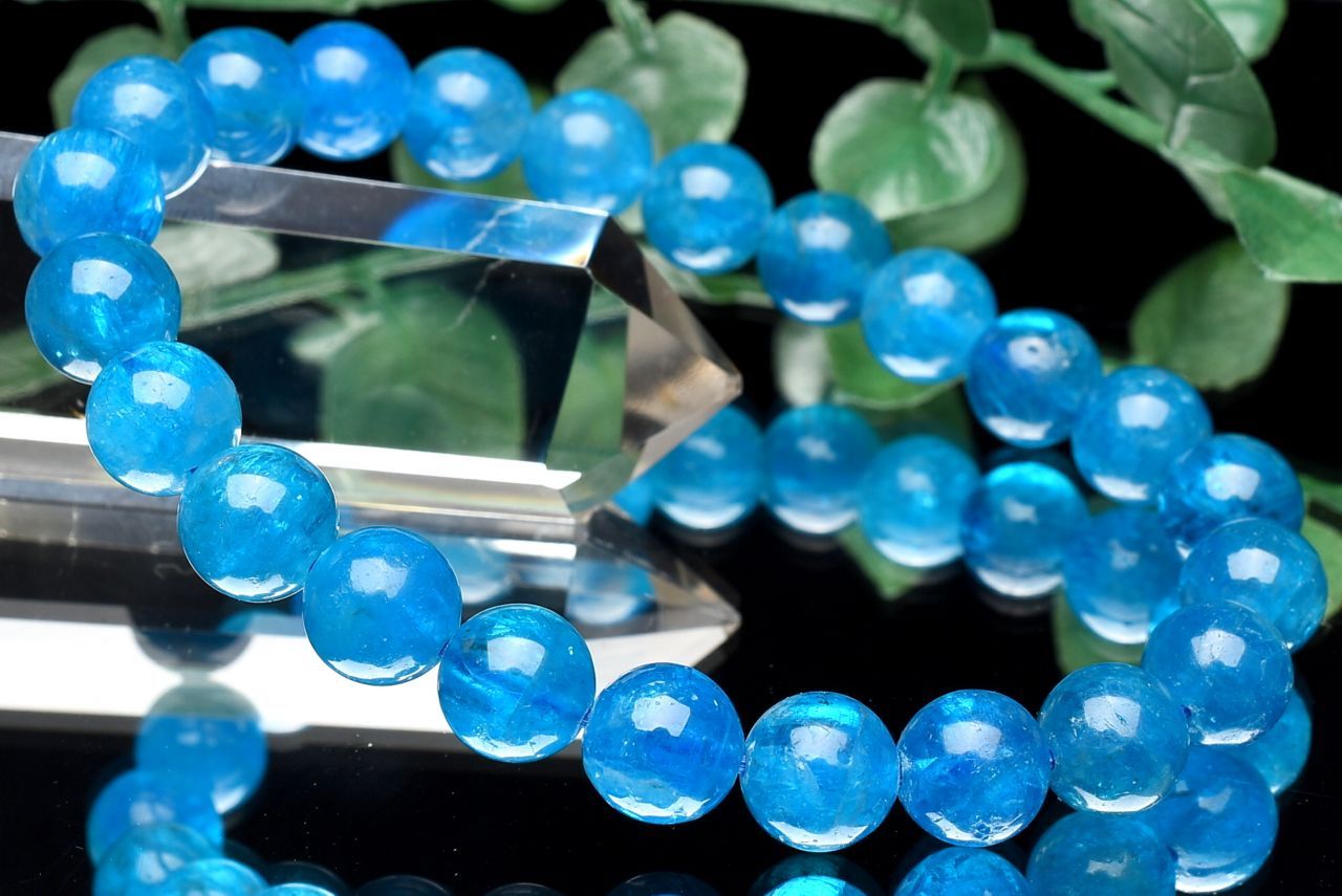  1点物 ブラジル産 高発色 ブルーアパタイト 8.5mm ブレスレット _U8868