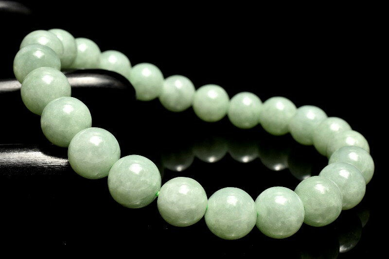  1点物 陶器質感 ミャンマー産 ビルマ翡翠(硬玉ジェダイト) 8mm ブレ...