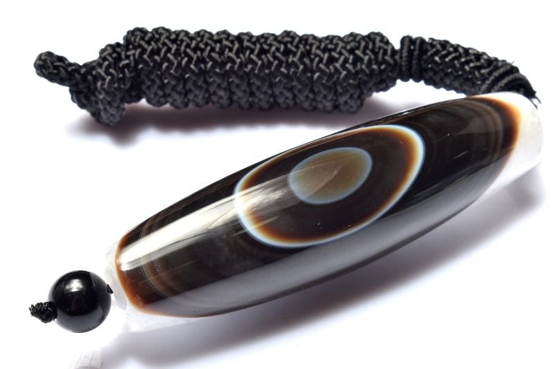  1点物 チベット産 黒天眼石と水晶共生 69x19(丸玉8)mm 天珠手編み ペ...