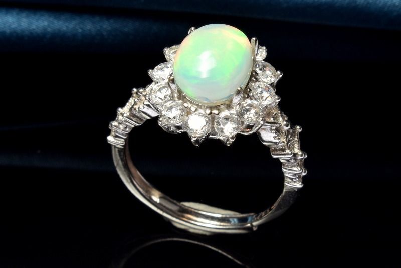  1点物 Silver925 虹色の遊色 プレシャスオパール 9x7mm オーバル 指...