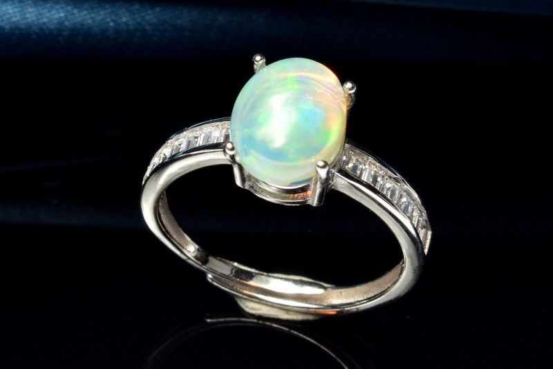  1点物 Silver925 虹色の遊色 プレシャスオパール 9x7mm オーバル 指...