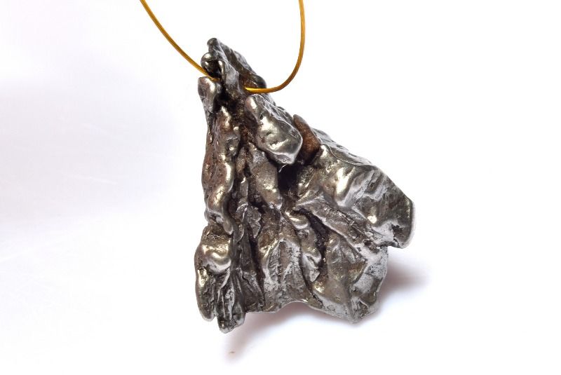 【1点物】アルゼンチン産 カンポ・デル・シエロ(隕石) 25x18mm 原石(トップ穴) ルース ハンドメイド _PC9467