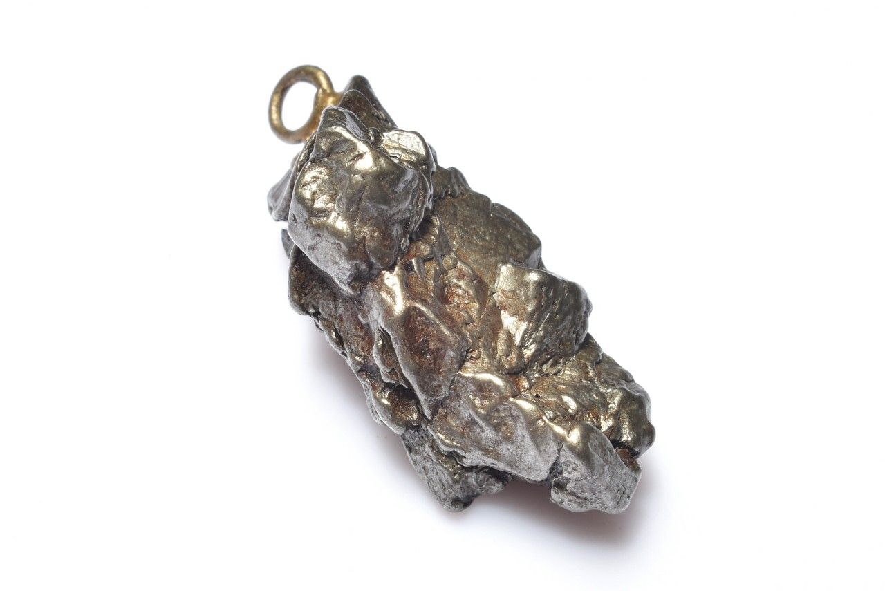【1点物】アルゼンチン産 カンポ・デル・シエロ(隕石) 24x12mm 原石 ペンダントトップ アクセサリー _PC9688