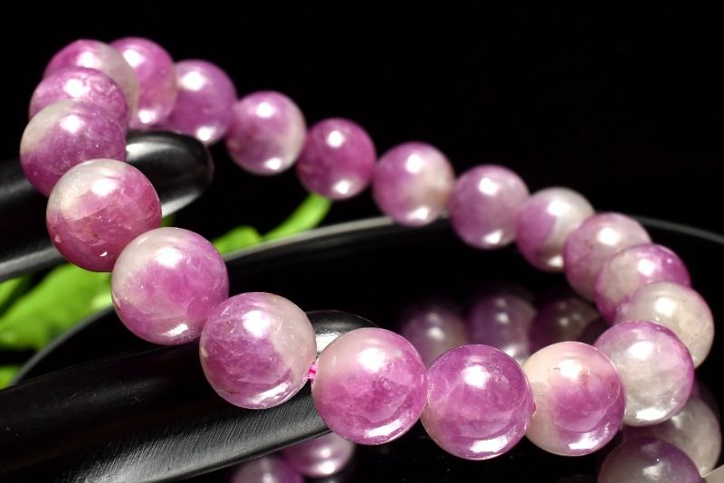 Rakuten - 【20％OFF!】【1点物】南アフリカ産◇高品質 ルビー　9.5mm ブレスレット アクセサリー _MC5606