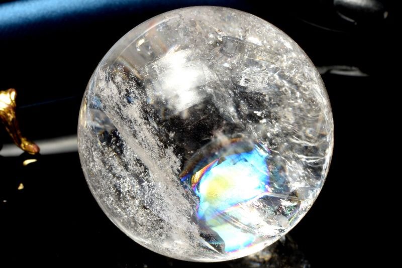 【1点物】高透明◇アイリスクォーツ レインボー水晶　49mm　丸玉(台座付き) スフィア _CG7247【宅急便のみ】