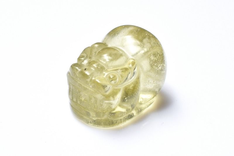 乐天商城 - 【20％OFF!】【1点物】AAA激レア☆透明レモンカラー リビアングラス　20x15mm　貔貅彫刻(通し穴) ビーズ ハンドメイド _PD386