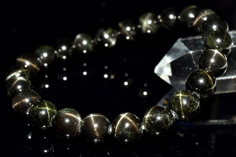 【1点物】希少◇十文字(4条)のスター効果！ ブラックスターダイオプサイト　8.5mm ブレスレット アクセサリー _MC7188