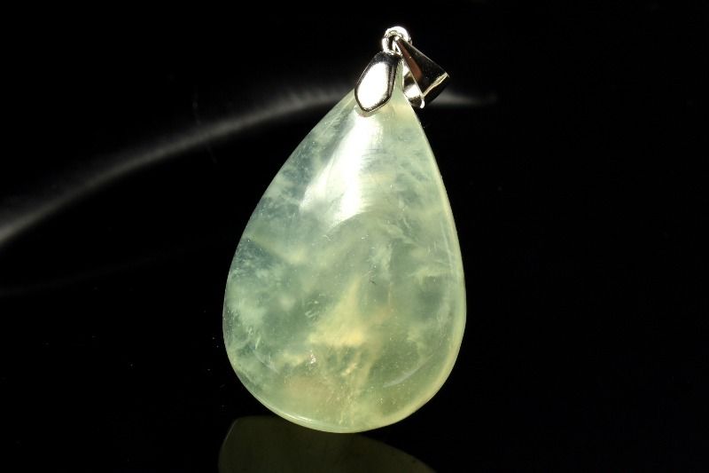 乐天商城 - 【20％OFF!】【1点物】Silver925◇透明感 プレナイト(葡萄石)　23x14mm　ドロップ ペンダントトップ アクセサリー _PD1012