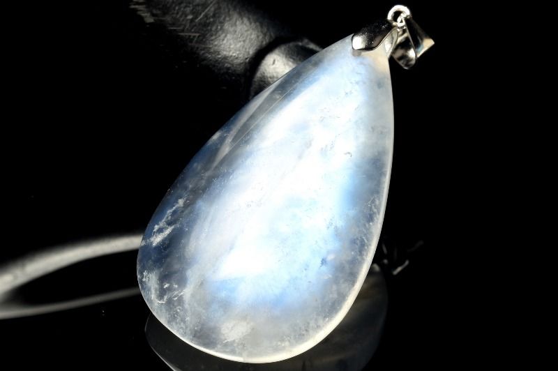 Rakuten - 【1点物】Silver925◇インド産 ブルームーンストーン　33x17mm　ドロップ ペンダントトップ アクセサリー _PD1059