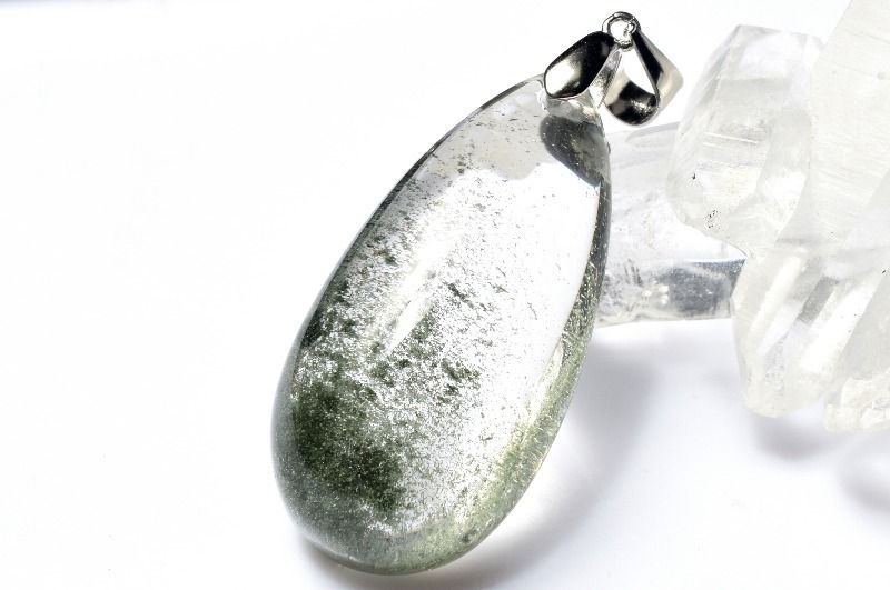 Rakuten - 【1点物】Silver925◇庭園水晶 ガーデンクォーツ　33x16mm　ドロップ ペンダントトップ アクセサリー _PD1287