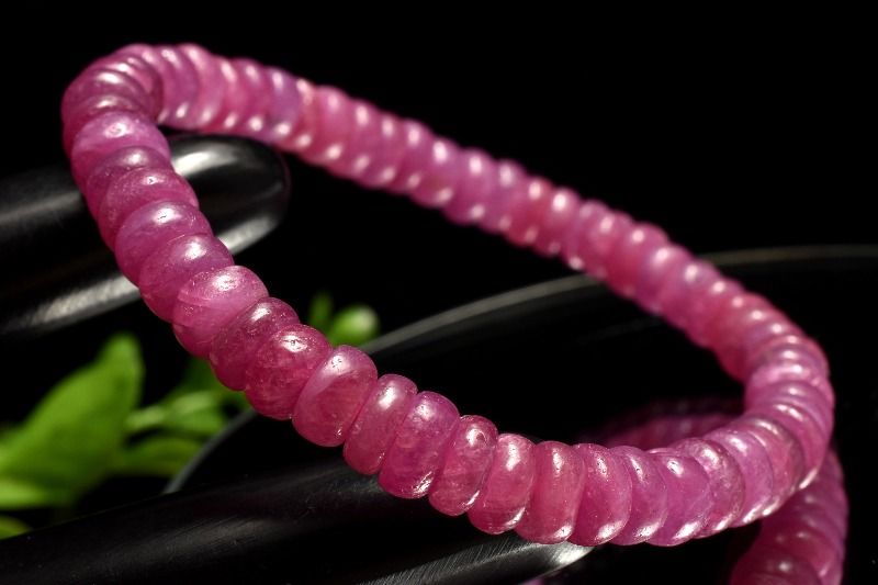 【1点物】AA☆高発色 ルビー　6.5mm　ボタン ブレスレット アクセサリー _MC8634