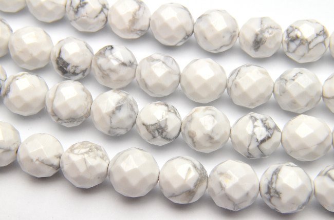 【連売り】【ハウライト 64面カット】10mm 1連（約38cm）天然石 パワーストーン ビーズ パーツ _R694-10