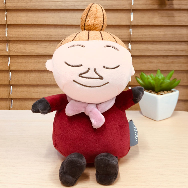 商品仕様おもちのようなやわらかさ。ギューッとハグしたくなるもちもちの抱き心地の「モチバグ」シリーズ！ 【サイズ】約W13×D10×H18m 【素材】側地：ポリエステル95%・ポリウレタン5％/中材：ポリエステル・ポリエチレン 【特長】手洗いでお洗濯できます特記事項※画像はあくまでも商品イメージになります。実際の商品と色や仕様が異なる場合がありますので、予め御了承ください。 ※メーカー希望小売価格はメーカーカタログに基づいて掲載しています。