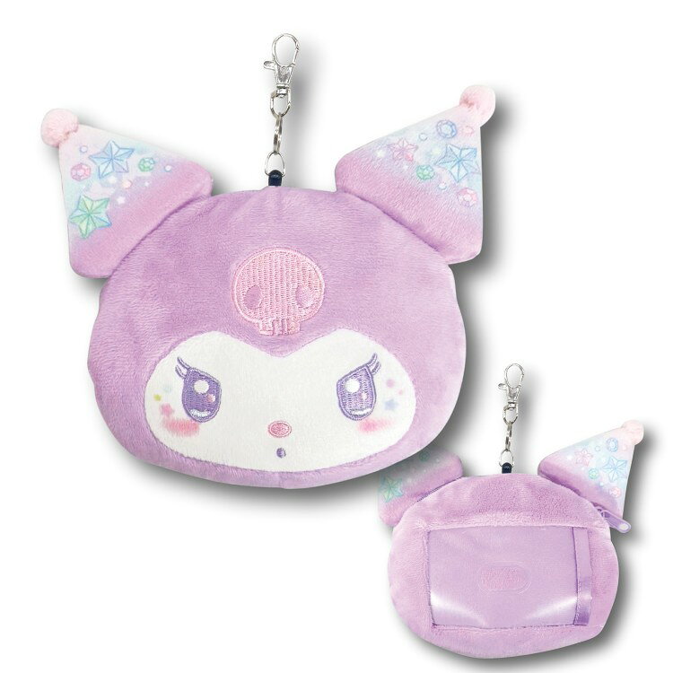 商品仕様【サイズ】約H10×W13cm 【素材】本体・中綿：ポリエステル100％ 【原産国】中国 【特長】 背面はパスケース付き！カードを収納して持ち歩けるね♪ リールは最大約50cm伸びるよ☆ リップなどの小物を入れられるファスナーポーチタイプ！特記事項※画像はあくまでも商品イメージになります。実際の商品と色や仕様が異なる場合がありますので、予め御了承ください。 ※メーカー希望小売価格はメーカーカタログに基づいて掲載しています。