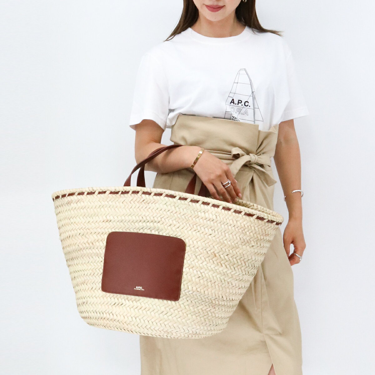 A.P.C APC アーペーセー F61587 PLAAB Zoe Panier ゾーイ パニエ カゴバッグ 2WAY ショルダーバッグ ロゴ ラフィア CAD BROWN ハンドバッグ 斜めがけ クロスボディ 4収納可能 レディース 鞄 ブランド