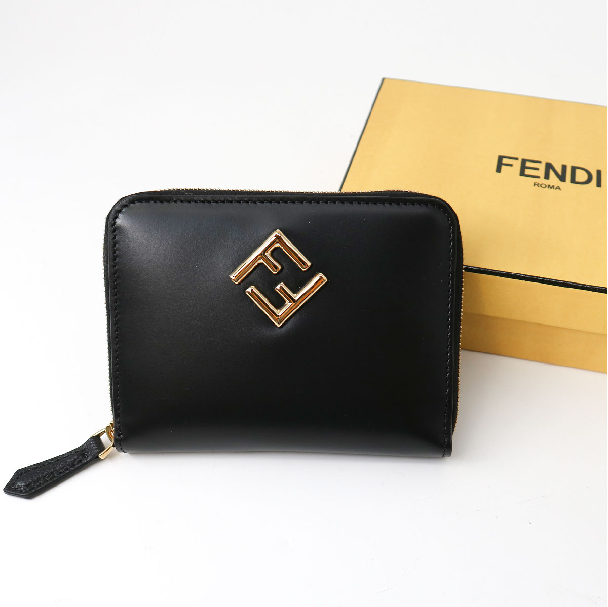 楽天市場】fendi 財布 ラウンドファスナー二つ折り財布の通販 楽天市場】fendi 財布 ラウンドファスナー二つ折り財布の通販