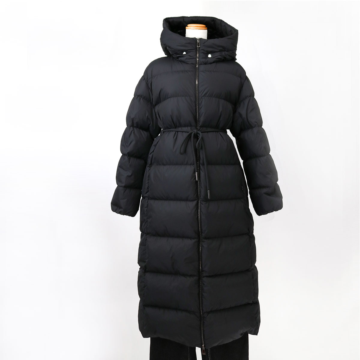 サイズ0(L-XL相当)■新品■モンクレールBUNIASダウンコート レディース サイズ0(L-XL相当)□新品□モンクレールBUNIASダウンコート